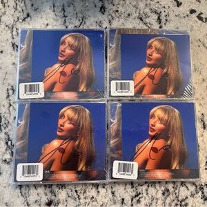 Signed sealed Short n’ Sweet Sabrina Carpenter CD